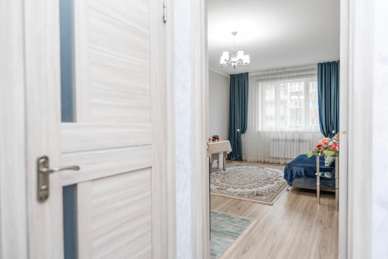 Apartment Zodiak 阿拉木图 外观 照片